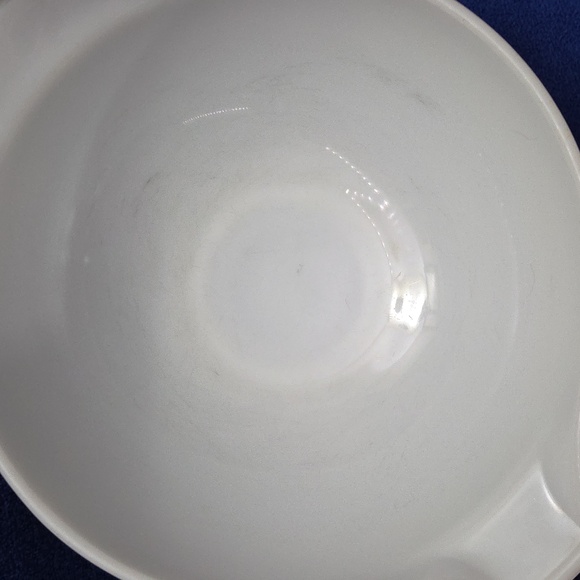 Pyrex Nesting Bowls - Picture 5 of 8